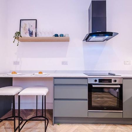 5 Bed Salford Sanctuary Retreat Villa Manchester Kültér fotó