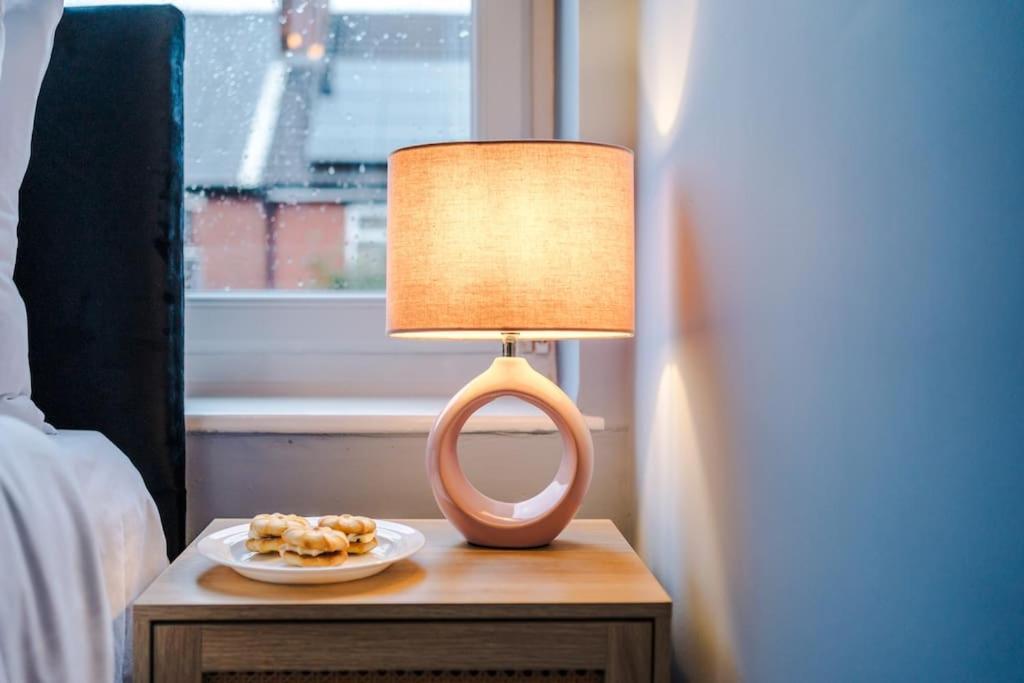5 Bed Salford Sanctuary Retreat Villa Manchester Kültér fotó