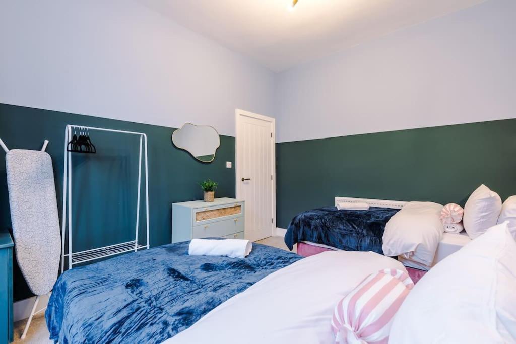 5 Bed Salford Sanctuary Retreat Villa Manchester Kültér fotó