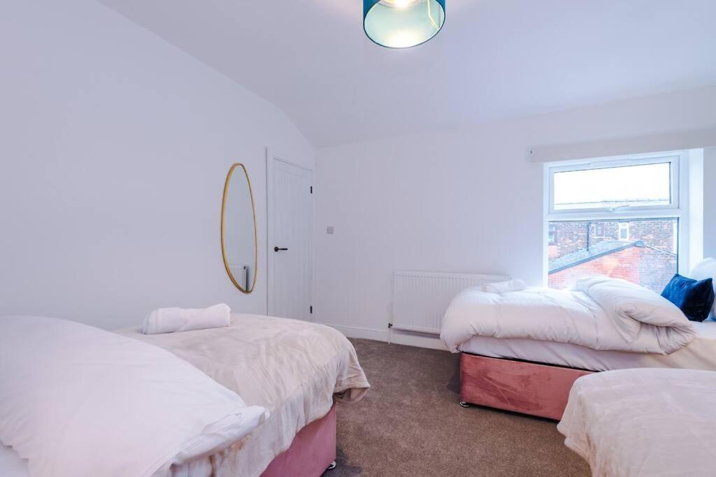 5 Bed Salford Sanctuary Retreat Villa Manchester Kültér fotó