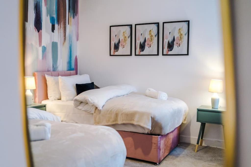 5 Bed Salford Sanctuary Retreat Villa Manchester Kültér fotó