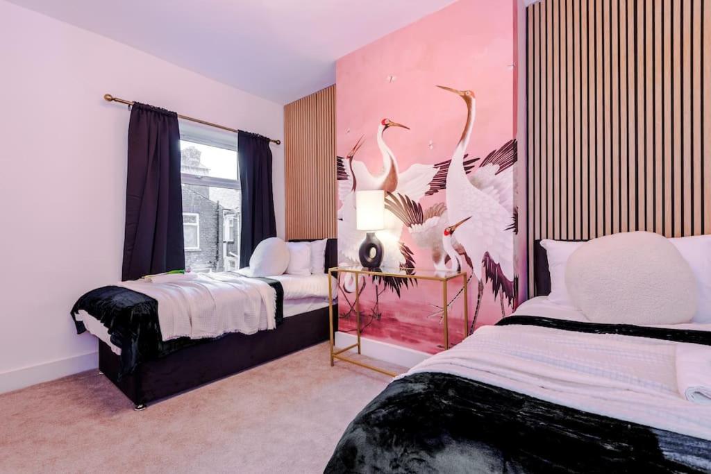 5 Bed Salford Sanctuary Retreat Villa Manchester Kültér fotó