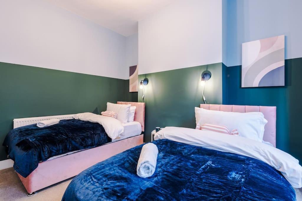 5 Bed Salford Sanctuary Retreat Villa Manchester Kültér fotó