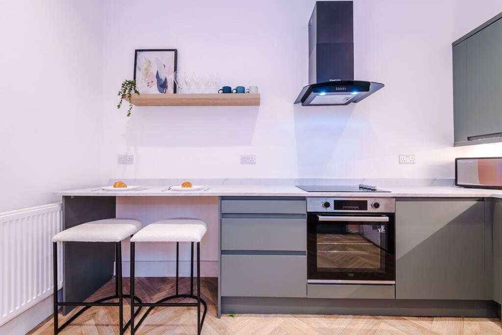 5 Bed Salford Sanctuary Retreat Villa Manchester Kültér fotó