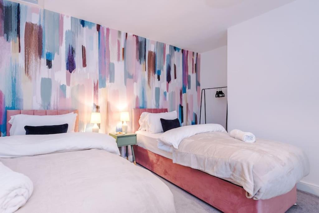 5 Bed Salford Sanctuary Retreat Villa Manchester Kültér fotó