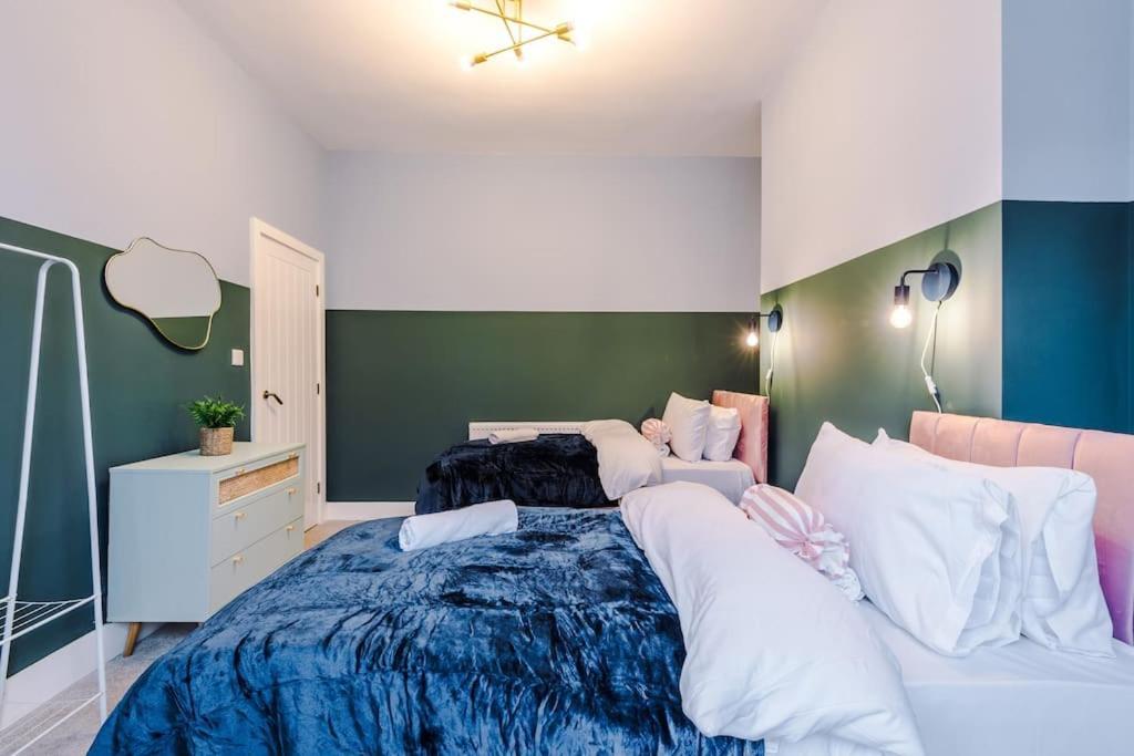5 Bed Salford Sanctuary Retreat Villa Manchester Kültér fotó