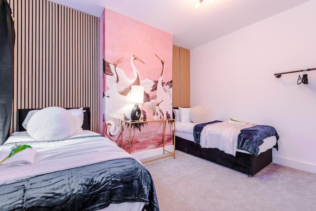 5 Bed Salford Sanctuary Retreat Villa Manchester Kültér fotó